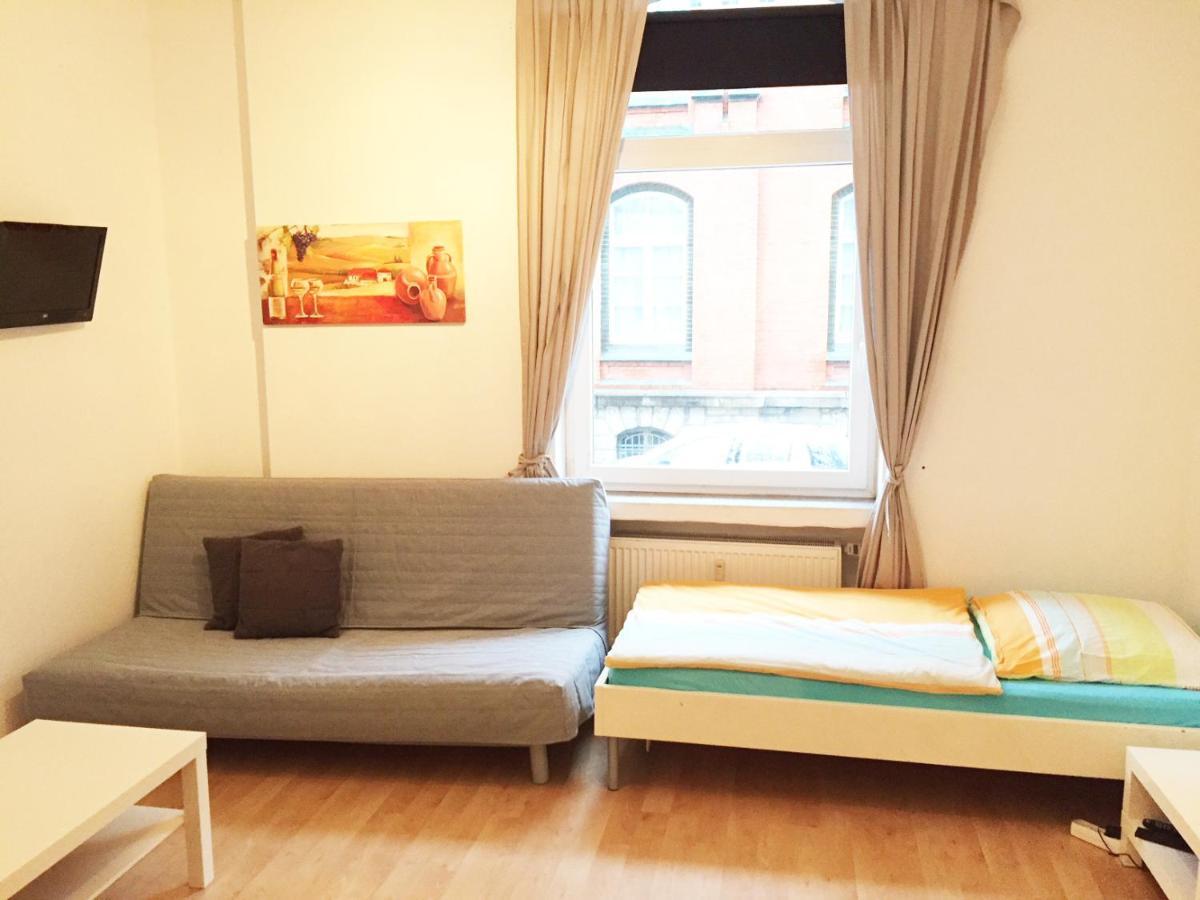 Hannover Sudstadt - Zimmer Und Apartment Buitenkant foto